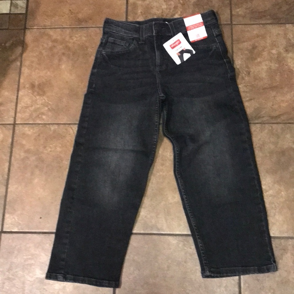 Boy’s NWT Wrangler Skater Loose Jeans